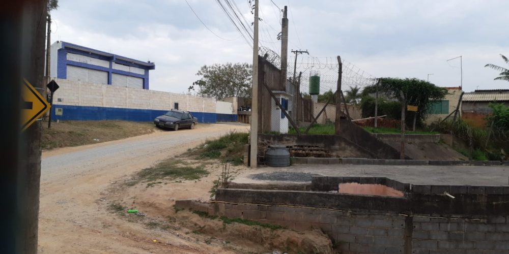 b46de756-5337-4727-8c38-e959ff87b4e4